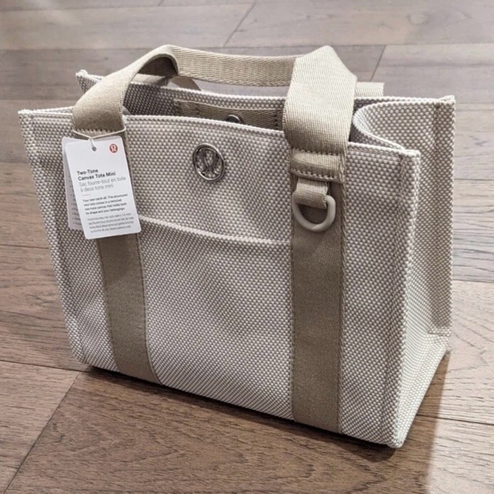 lululemon athletica Women's two tone canvas Bag - Cream & Beige NWT - Picture 8 of 8